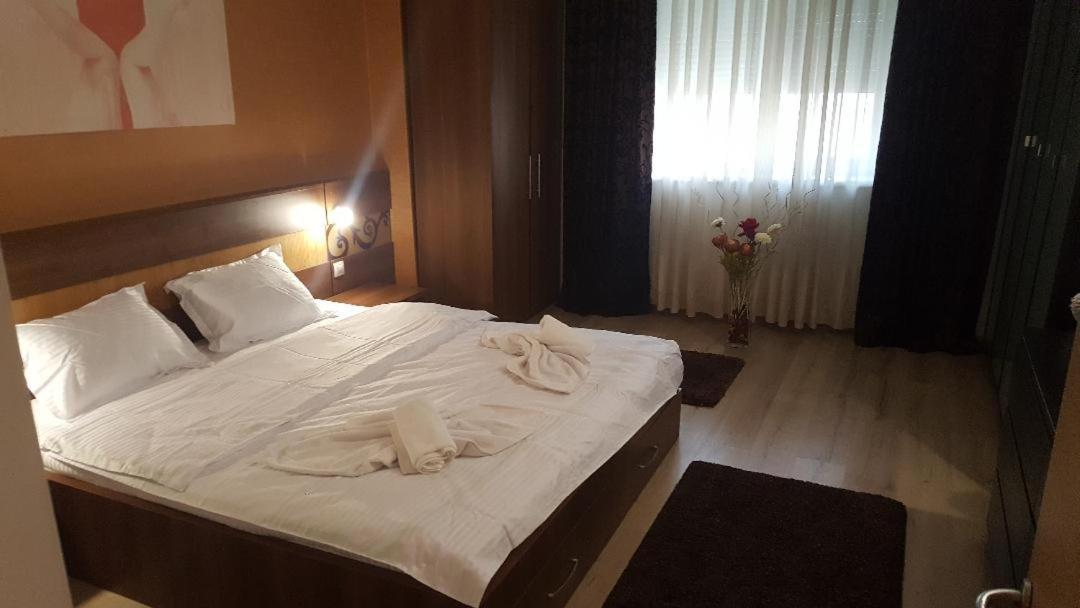 Wpml-Apartments Bucarest Esterno foto